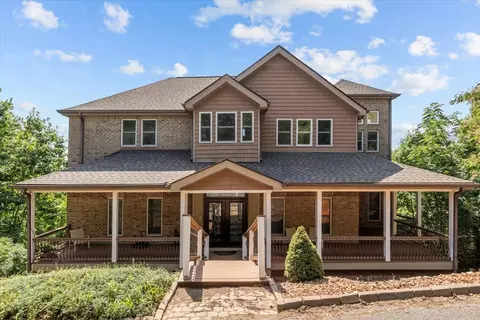 300 Sunset Rdg, Waverly, TN 37185