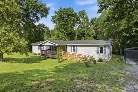 1713 Santa Barbara Cir, Soddy Daisy, TN 37379