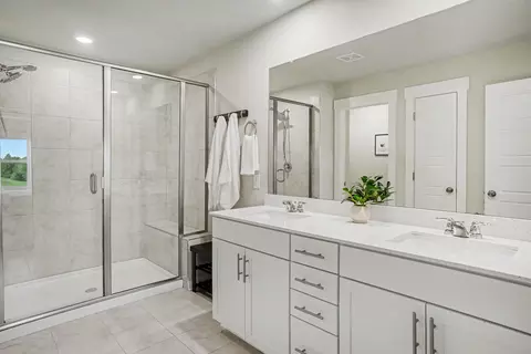 Bath - 210 Casper Dr, Spring Hill, TN 37174 photo 1 of 3