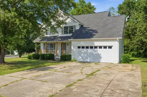 701 Rocky Ridge Cir, La Vergne, TN 37086