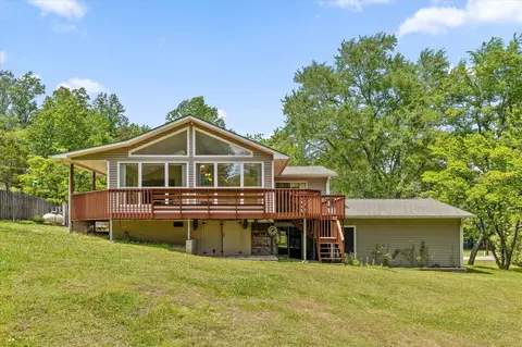 10246 Scenic View Dr, Ooltewah, TN 37363