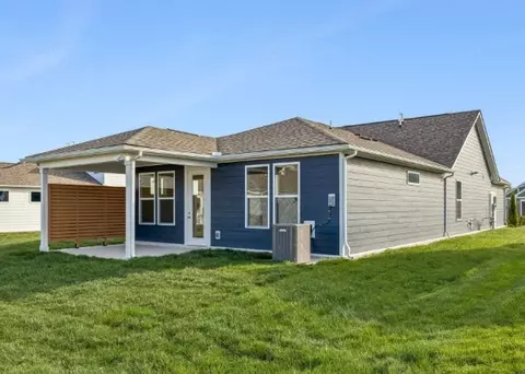 Exterior - 424 Sharp Way, Murfreesboro, TN 37128 photo 6 of 9