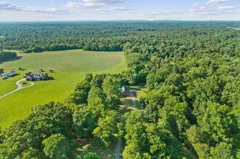 3290 Anes Station Rd, Lewisburg, TN 37091