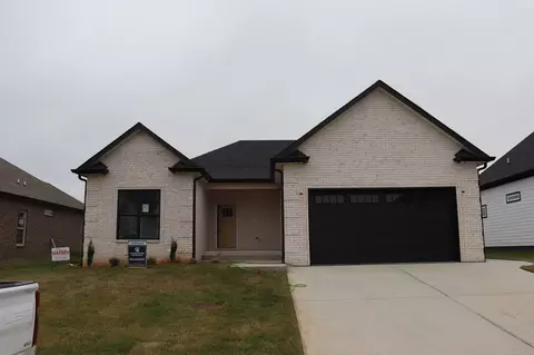 221 Harvest Moon Dr, Clarksville, TN 37043