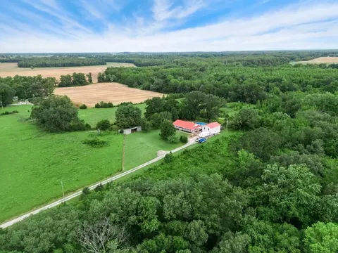 View/Area - 219 Thomas Farms Ln, Morrison, TN 37357 photo 2 of 10