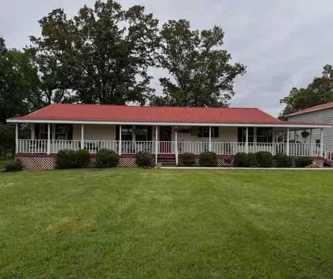 219 Thomas Farms Ln, Morrison, TN 37357
