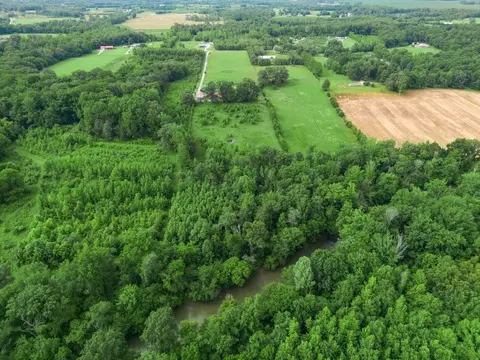 View/Area - 219 Thomas Farms Ln, Morrison, TN 37357 photo 4 of 10