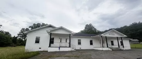 211 Rock Ave, Palmer, TN 37365