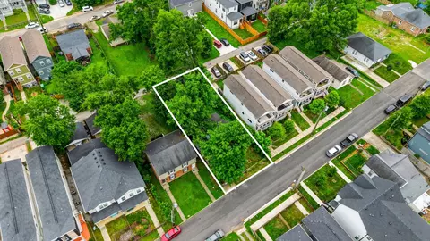 1910 15th Ave N, Nashville, TN 37208