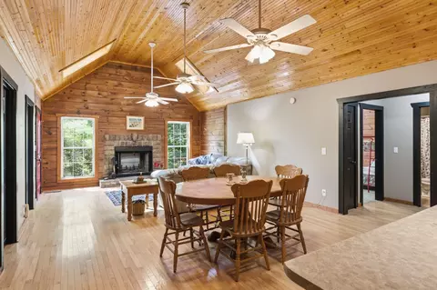 680 Lakeside Dr, Smithville, TN 37166