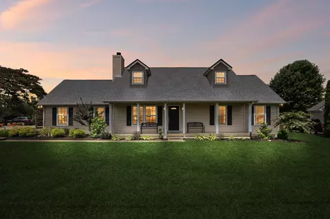 4222 Higdon Dr, Murfreesboro, TN 37128