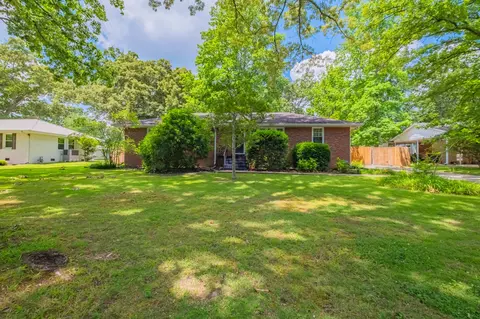 207 Westwood Dr, Tullahoma, TN 37388