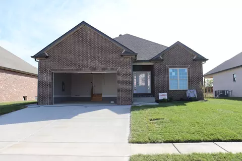 225 Harvest Moon Dr, Clarksville, TN 37043