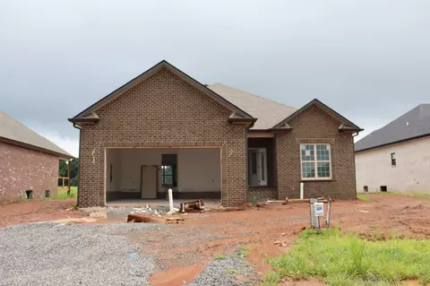 225 Harvest Moon Dr, Clarksville, TN 37043