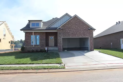 229 Harvest Moon Dr, Clarksville, TN 37043