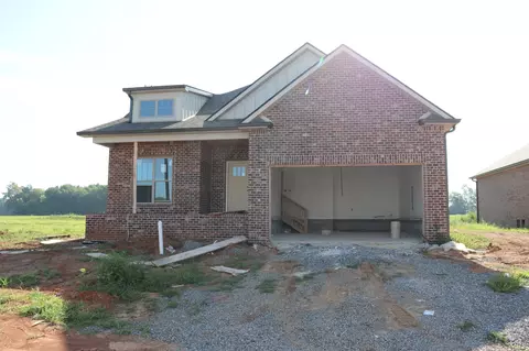 229 Harvest Moon Dr, Clarksville, TN 37043