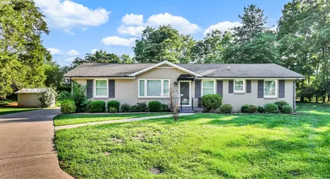 1872 Pardue Ct, Clarksville, TN 37043