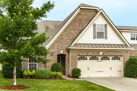2120 Sullivan St, Gallatin, TN 37066