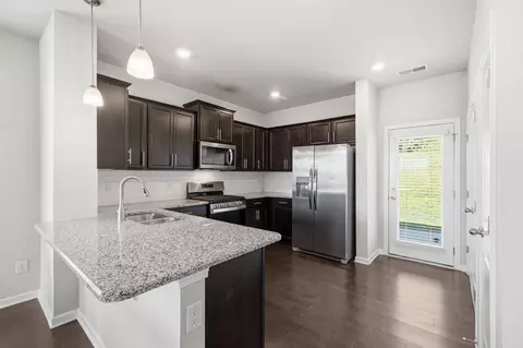 Kitchen - 4151 Grapevine Loop, Smyrna, TN 37167 photo 1 of 2
