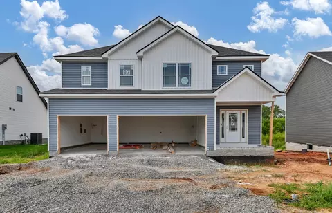 141 Monaghan Dr, Clarksville, TN 37042