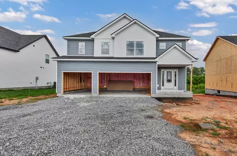 141 Monaghan Dr, Clarksville, TN 37042