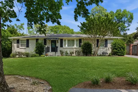 114 Bellevue Dr S, Nashville, TN 37205