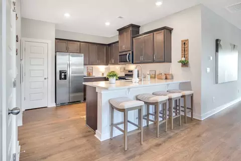 2176 Holmesburg Pvt Cir, Gallatin, TN 37066
