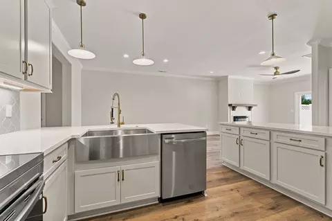 Kitchen - 1932 Gracie Bug Loop, Murfreesboro, TN 37128 photo 4 of 4