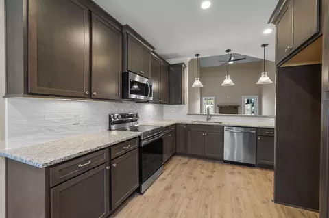 Kitchen - 1936 Gracie Bug Loop, Murfreesboro, TN 37128 photo 3 of 3