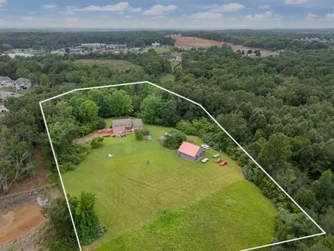 7120 Boone St, Fairview, TN 37062