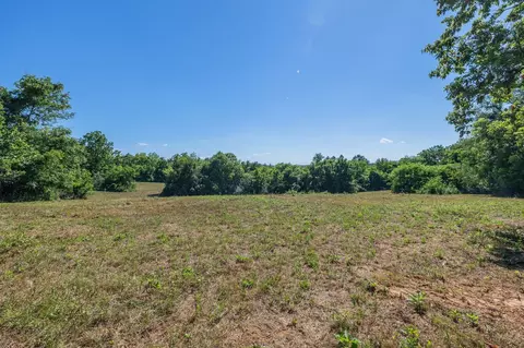 1033 Bugscuffle Rd, Wartrace, TN 37183