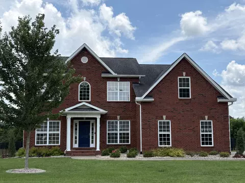 1013 Notting Hill Dr, Gallatin, TN 37066