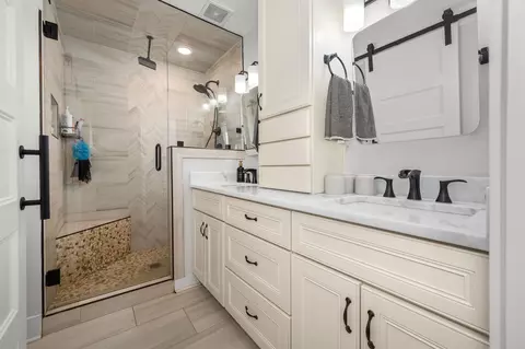 Bath - 1430 Arrowhead Pl, Murfreesboro, TN 37129 photo 1 of 6