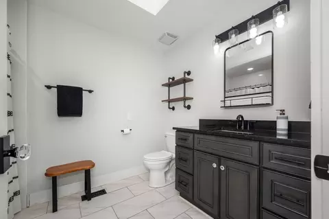 Bath - 1430 Arrowhead Pl, Murfreesboro, TN 37129 photo 3 of 6