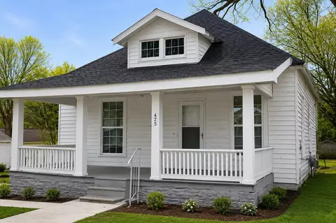 425 N Mccombs St, Martin, TN 38237