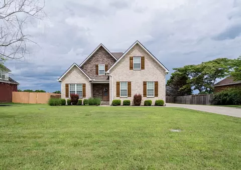 1048 Laramie Ct, Murfreesboro, TN 37128