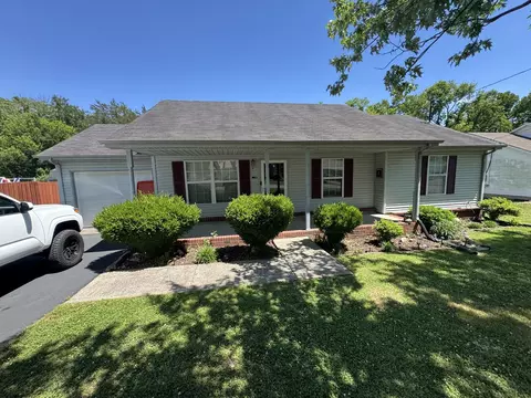 712 Mason Tucker Dr, Smyrna, TN 37167
