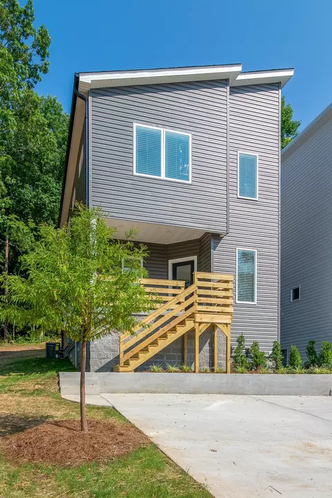 2422 Stivers St, Nashville, TN 37218