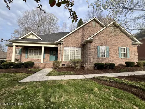 116 William Ln, Oak Ridge, TN 37830