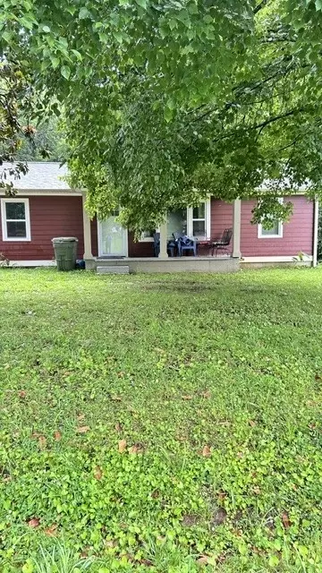 617 Fall River Rd, Lawrenceburg, TN 38464