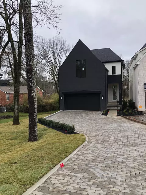 3806 Harding Pl, Nashville, TN 37215