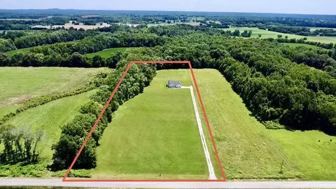 64 Elliot Rd S, Ardmore, TN 38449