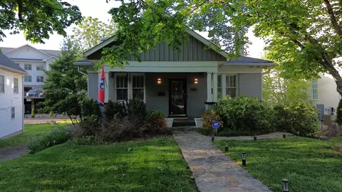 3102 Belwood St, Nashville, TN 37203