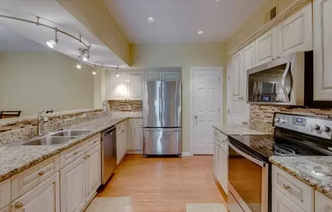 6820 Highway 70 S #419, Nashville, TN 37221