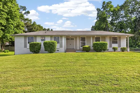 644 Topeka Dr, Hermitage, TN 37076