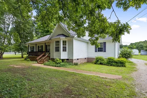 510 Morningside Dr, Chapel Hill, TN 37034