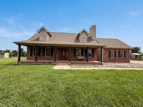 4523 Atkins Rd, Cedar Hill, TN 37032