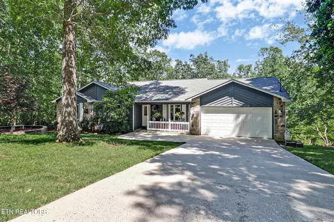 159 Ivy Brook Ln, Crossville, TN 38558