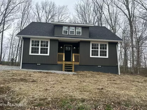 152 George Young Rd, Jamestown, TN 38556