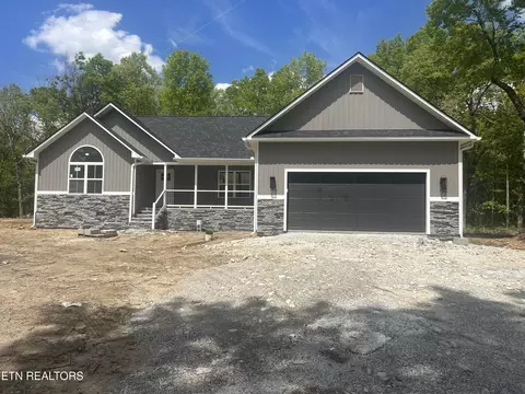 173 Divide Tr, Monterey, TN 38574